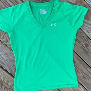 Under Armour Heat Gear V-neck top